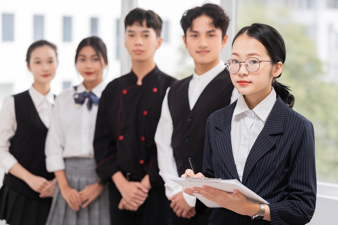 quan-tri-khach-san-1-